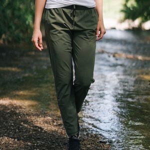 Zyia Everywhere Pants Olive Green